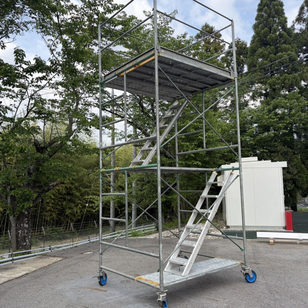 ローリングタワー内部昇降