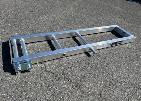 安全ブロック取付枠